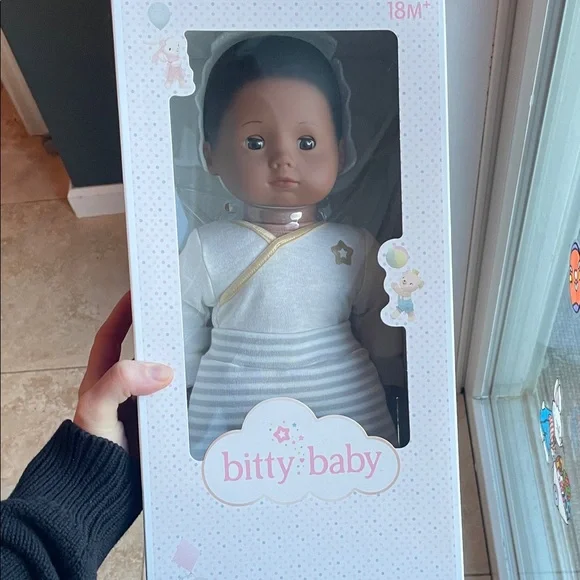 American Girl Bitty Baby Doll New in Box BB1 Dark Skinned - Picture 2 of 6